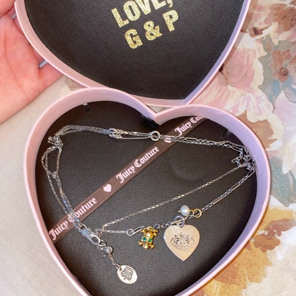 Juicy Couture Necklace - Picture 2 of 5